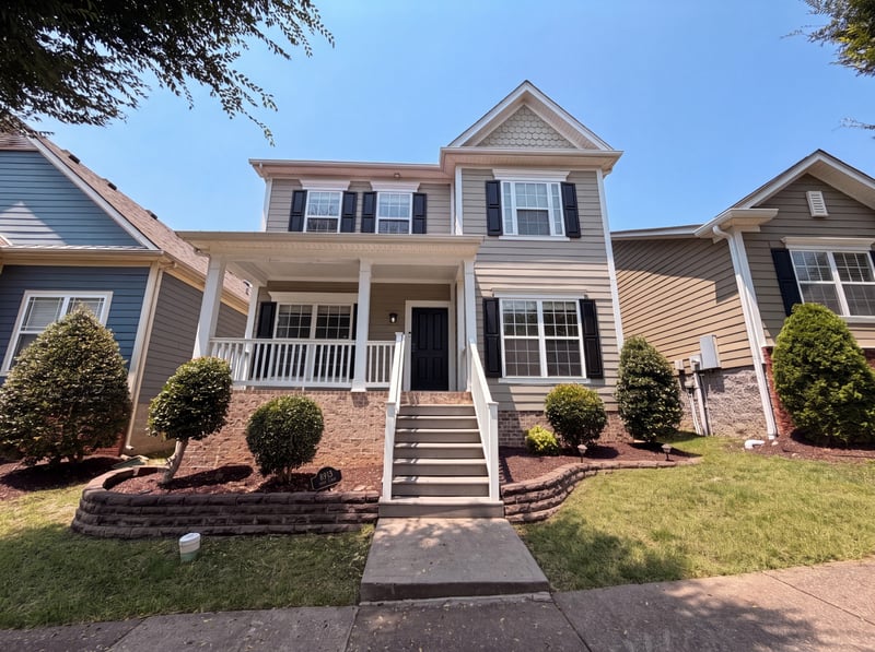 8915 Lyman Ln, Nashville, TN 37211