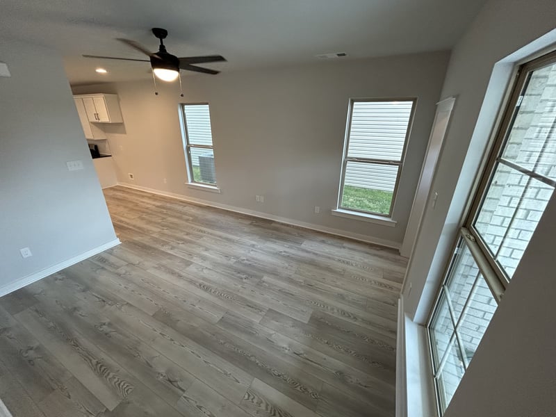 110 Florence Cv, Burns, TN 37029