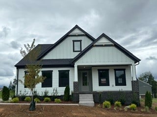 1065 Cherry Tree Dr, Mount Juliet, TN 37122
