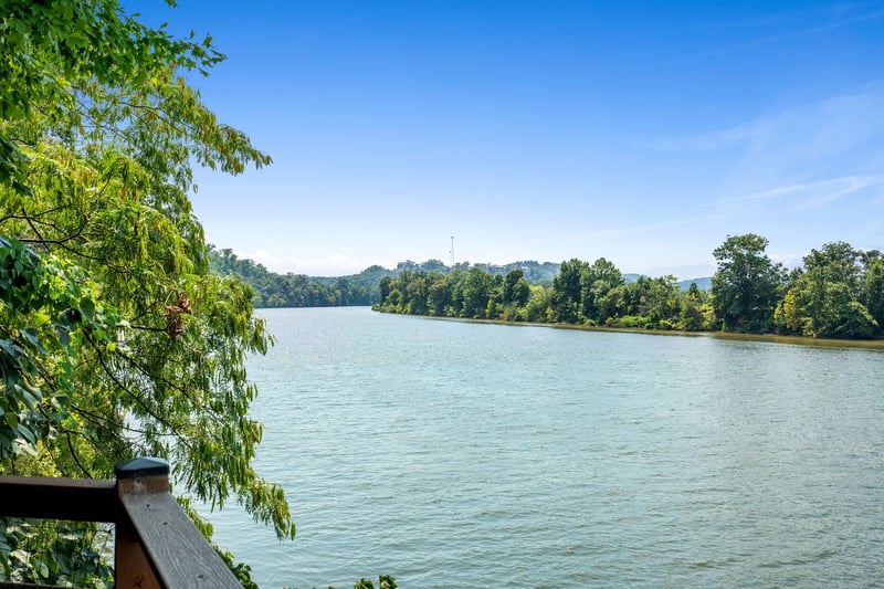 6608 Upton Ln, Nashville, TN 37209