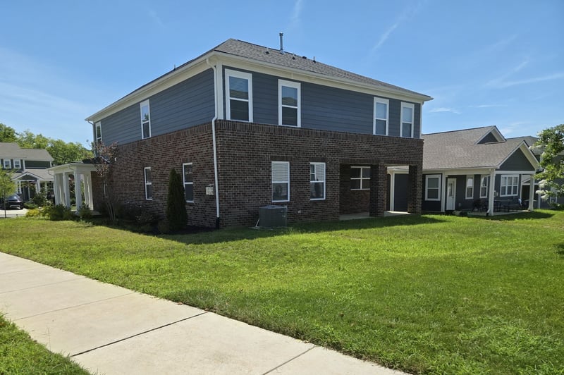 842 Nightingale Ave, Hendersonville, TN 37075