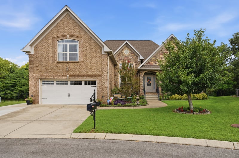 324 Midtown Loop, Mount Juliet, TN 37122