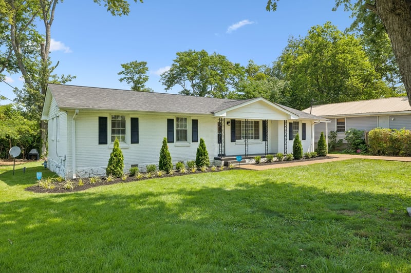 636 Demoss St, Gallatin, TN 37066
