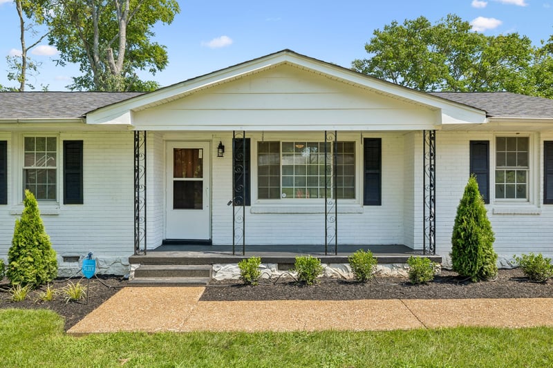 636 Demoss St, Gallatin, TN 37066