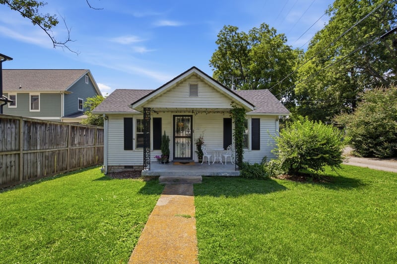 143 42nd Ave, Nashville, TN 37209
