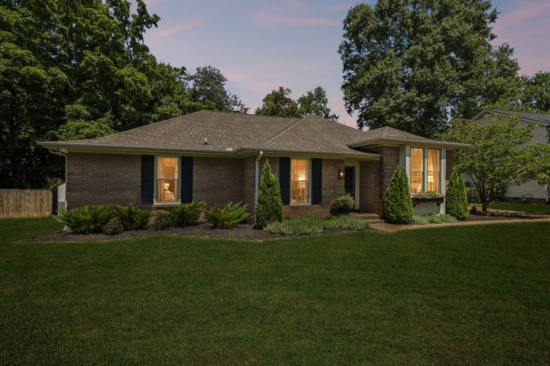 410 Stable Dr, Franklin, TN 37069