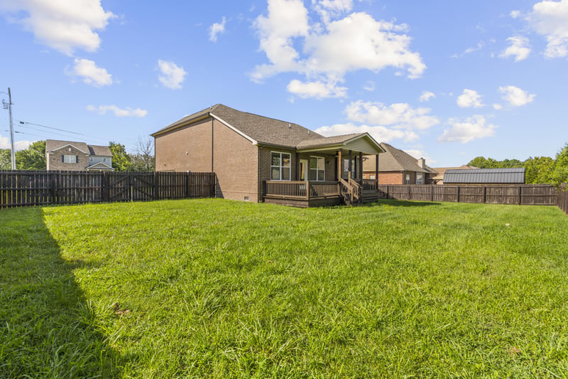 303 Twelve Oaks Ln, Lebanon, TN 37087