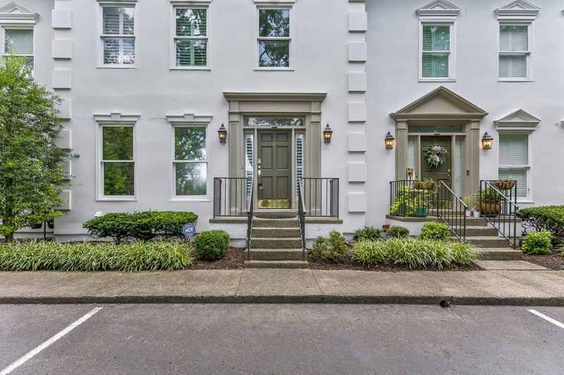 3015 Woodlawn Dr, Nashville, TN 37215