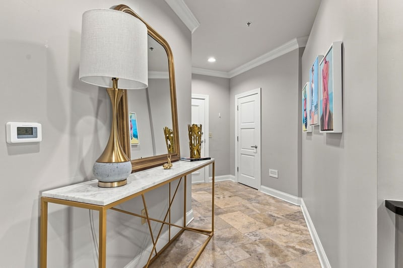 110 31st Ave #404, Nashville, TN 37203