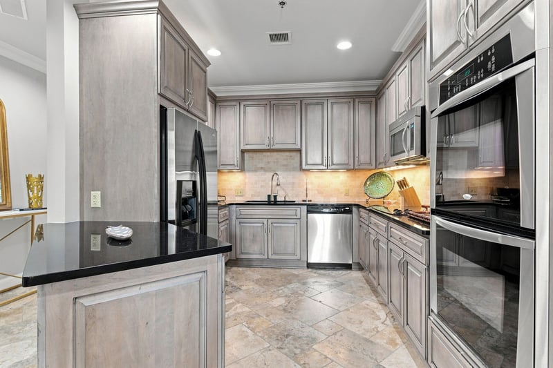 110 31st Ave #404, Nashville, TN 37203