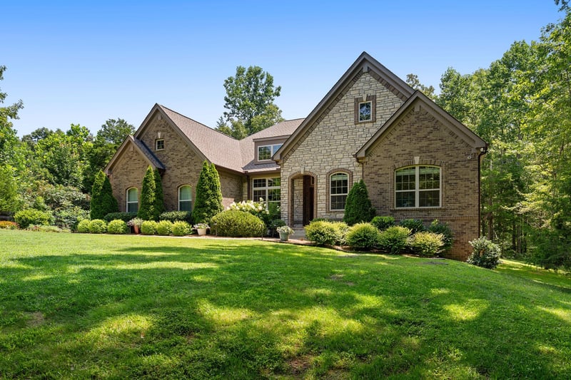 8012 Rose Ridge Pvt Ln, Fairview, TN 37062