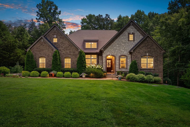 8012 Rose Ridge Pvt Ln, Fairview, TN 37062