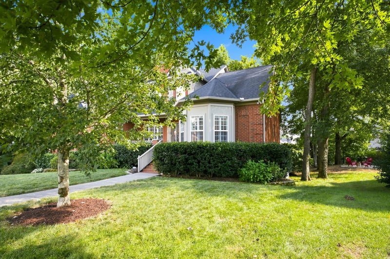 2003 White Rock Cir, Spring Hill, TN 37174