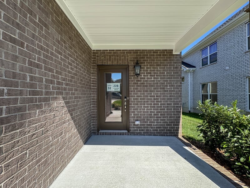 228 Hudson Dr, Gallatin, TN 37066