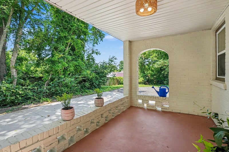 1403 Hemlock Ave, Nashville, TN 37216