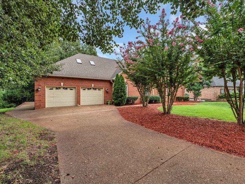 1523 Kensington Dr, Murfreesboro, TN 37130