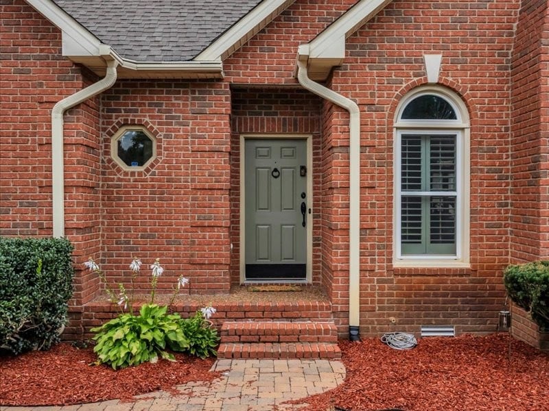 1523 Kensington Dr, Murfreesboro, TN 37130