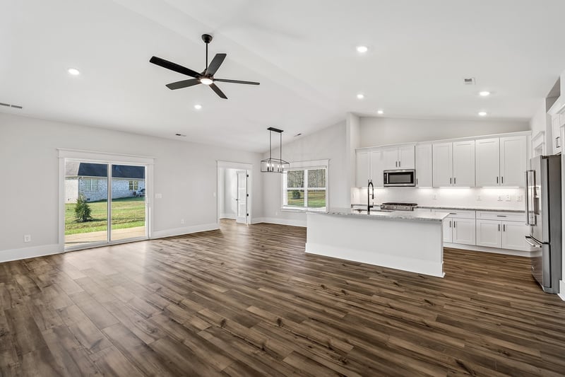 400 Springbrook Blvd, White House, TN 37188