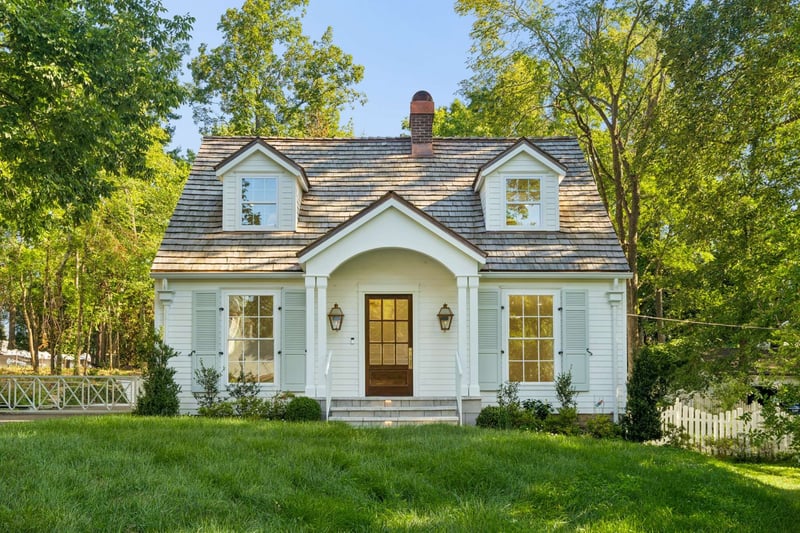 4401 Iroquois Ave, Nashville, TN 37205