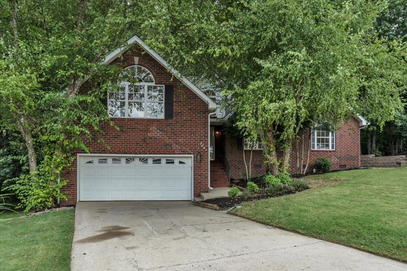 3701 Henricks Hill Dr, Smyrna, TN 37167