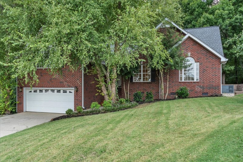 3701 Henricks Hill Dr, Smyrna, TN 37167