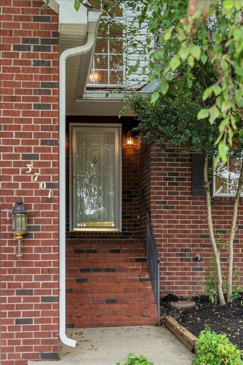 3701 Henricks Hill Dr, Smyrna, TN 37167