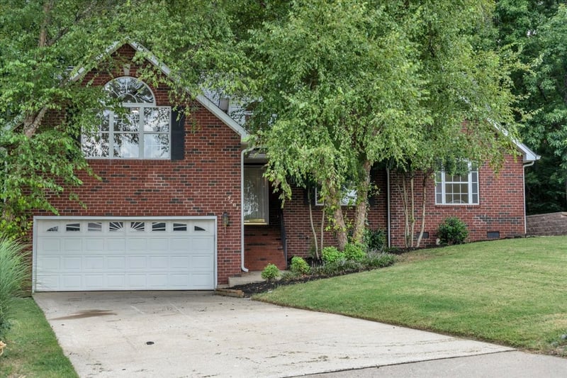 3701 Henricks Hill Dr, Smyrna, TN 37167