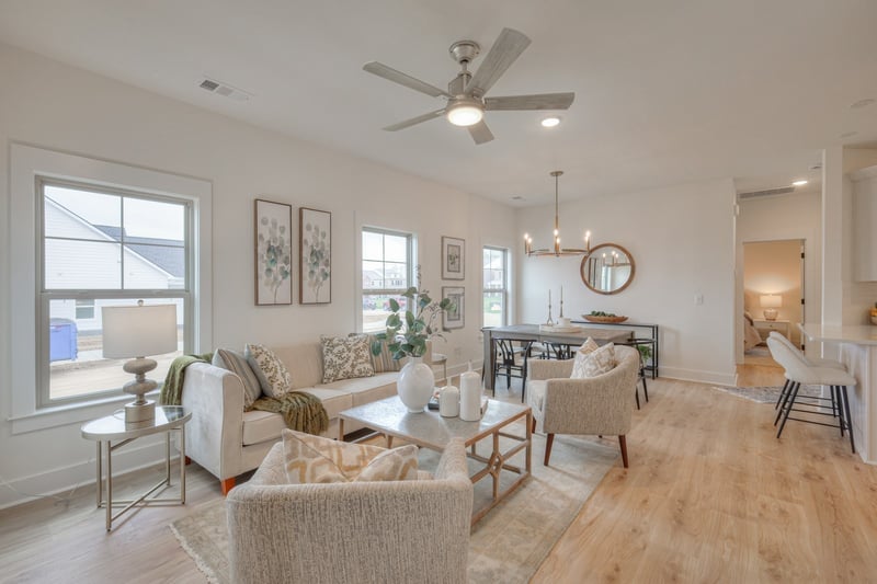 645 Swanston Ln, Gallatin, TN 37066