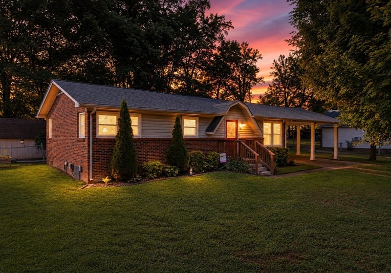 710 Meade Dr, Spring Hill, TN 37174