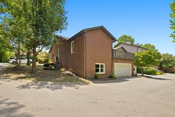 224 Highland Villa Cir, Nashville, TN 37211