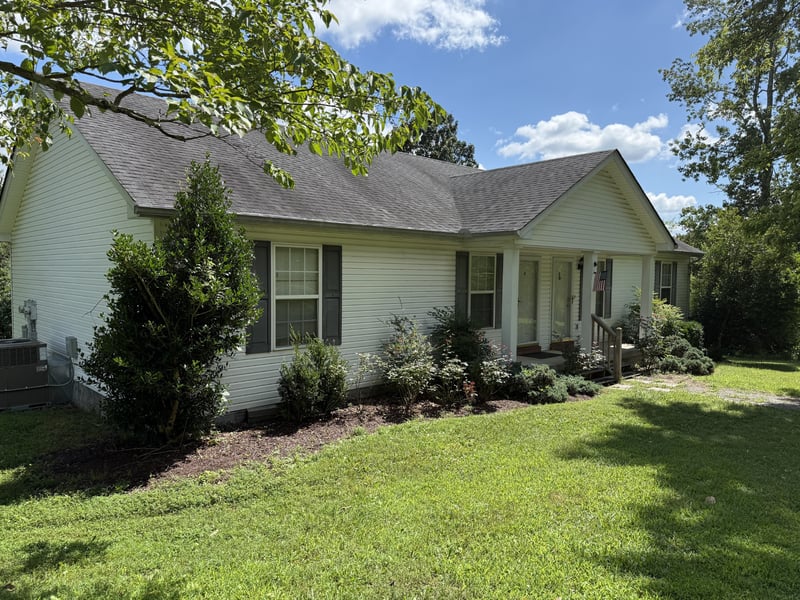 399 E Biggs Rd, Portland, TN 37148