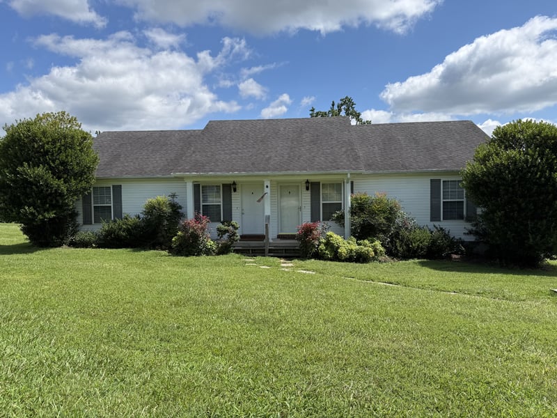 399 E Biggs Rd, Portland, TN 37148