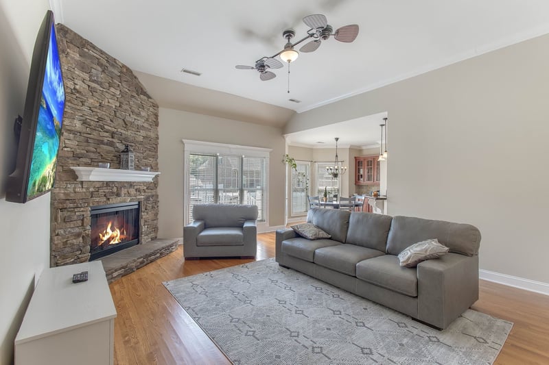 3630 Geneva Dr, Murfreesboro, TN 37128