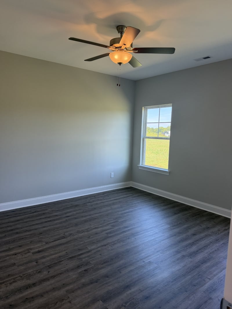 1219 Euclid Dr, Murfreesboro, TN 37127