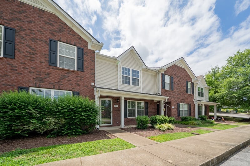 223 Buck Run Dr, Nashville, TN 37214