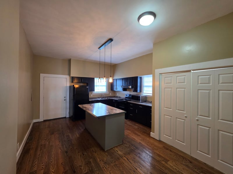 1507 Russell St, Nashville, TN 37206