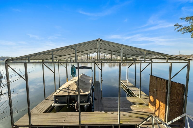 939 Aqua Dr, Gallatin, TN 37066