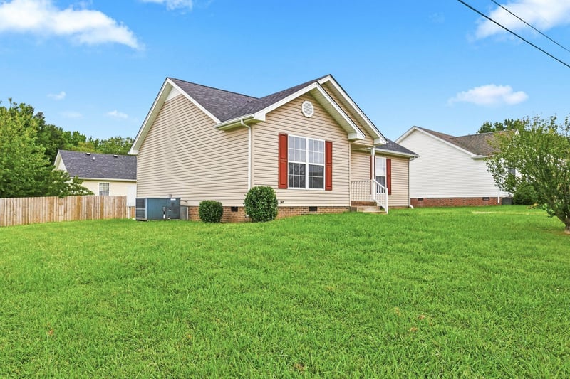 303 Bandera Ln, Springfield, TN 37172