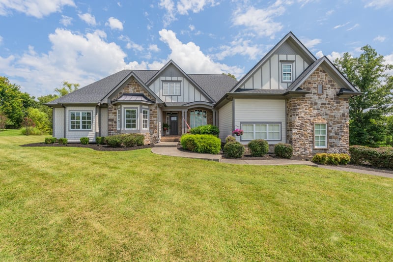 7300 Stirrup Ln, Fairview, TN 37062