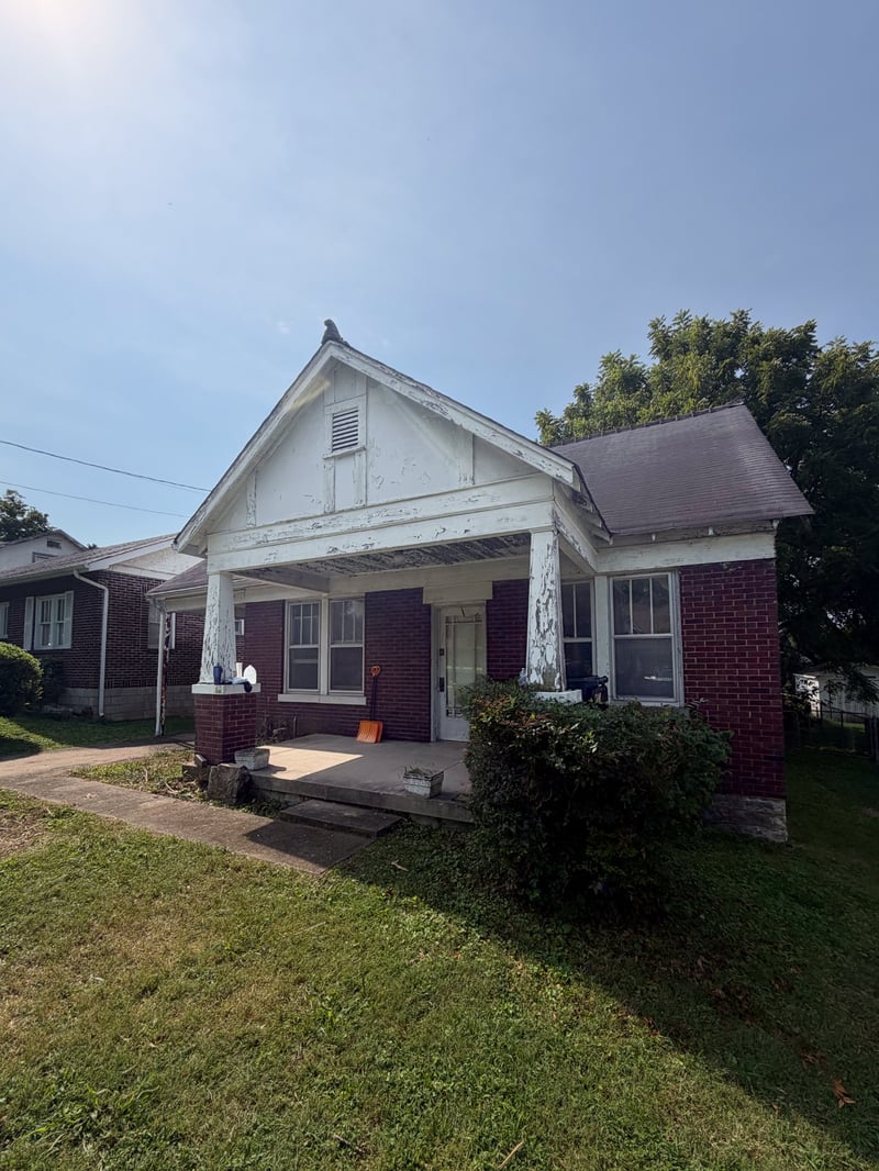 1018 Mcmahan Ave, Nashville, TN 37216