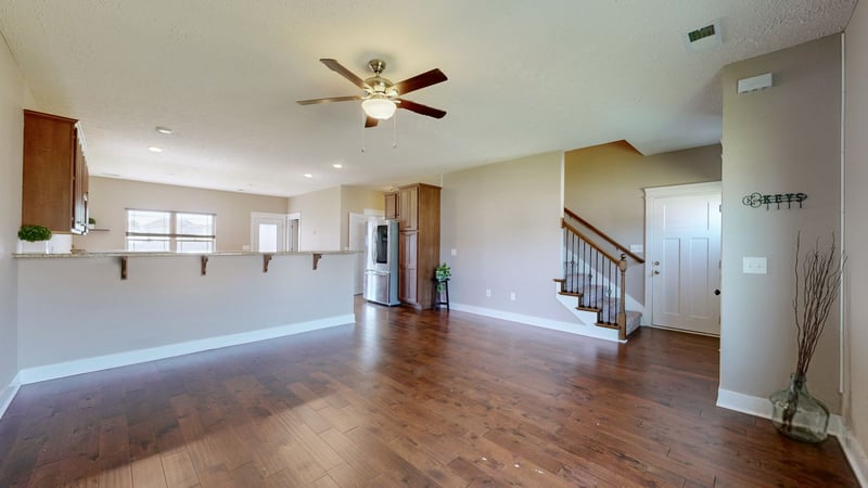 335 Providence Dr, Lebanon, TN 37087