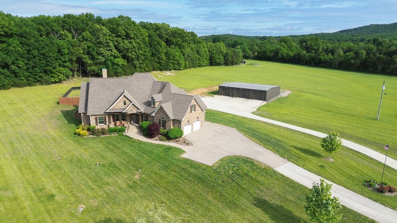 7185 Highway 99 , Rockvale, TN 37153