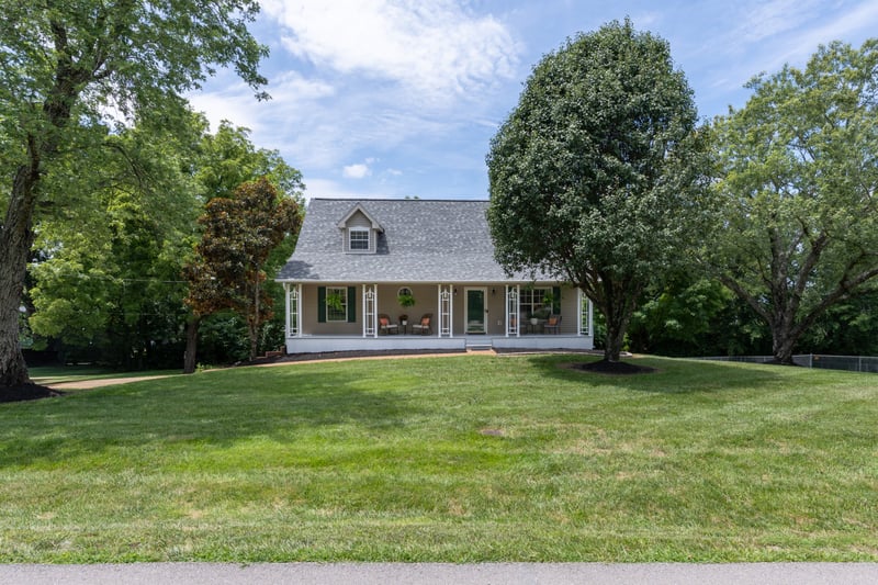 809 Hillside Dr, Springfield, TN 37172