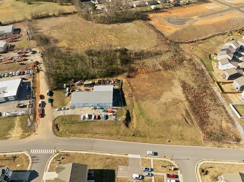 2501 Precast Dr N, Columbia, TN 38401