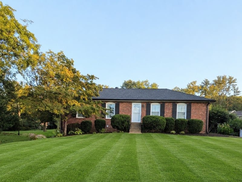 569 Mcmurray Dr, Nashville, TN 37211