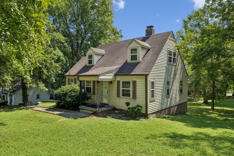 210 Cliffdale Rd, Nashville, TN 37214
