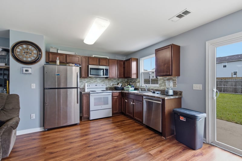 265 Hollandale Rd, La Vergne, TN 37086