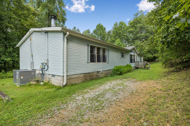2588 Greer Rd, Goodlettsville, TN 37072