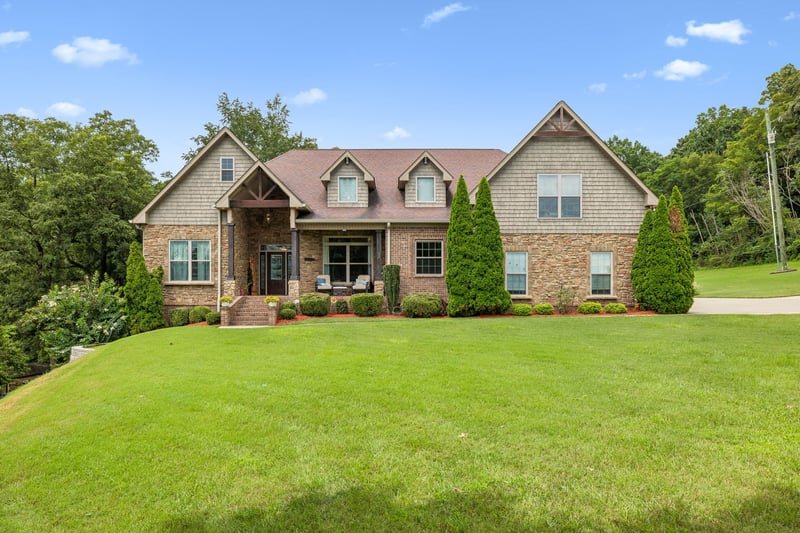 2315 New Hope Rd, Hendersonville, TN 37075