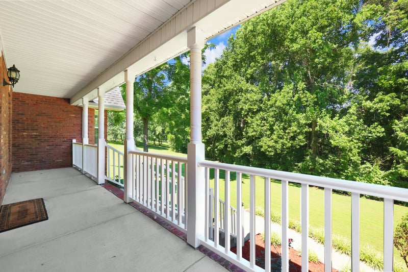 2073 Mcmahan Hollow Rd, Pleasant View, TN 37146